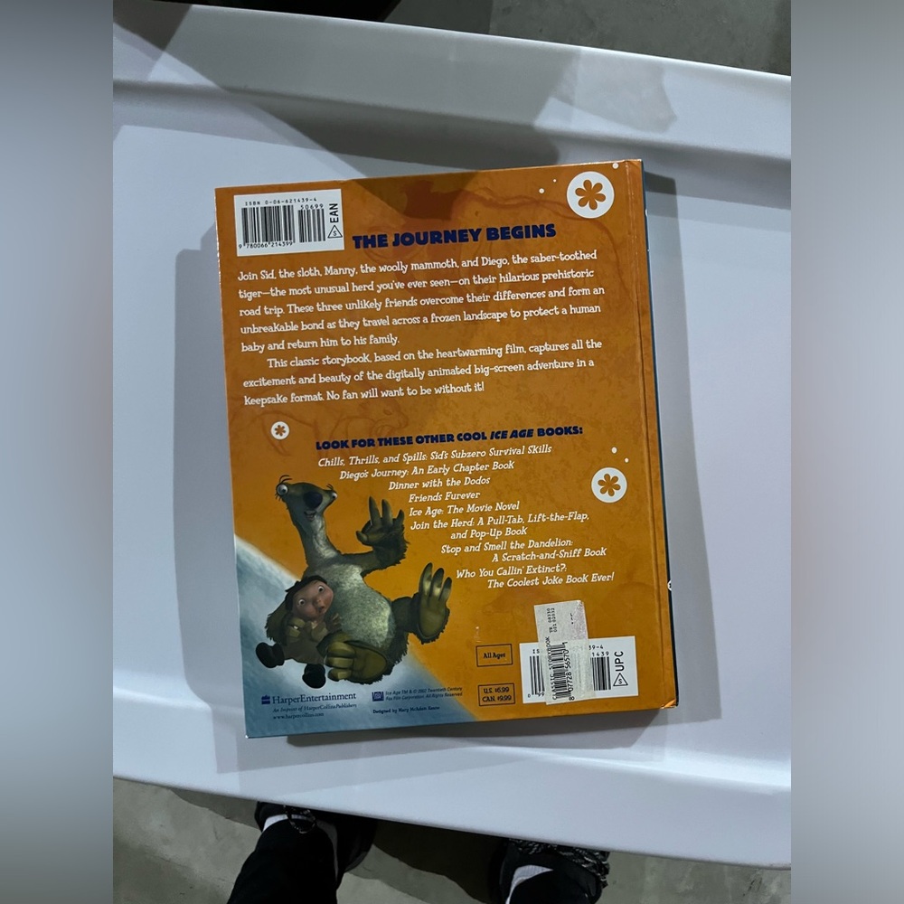 ICE AGE BOOK - Picture 2 of 3